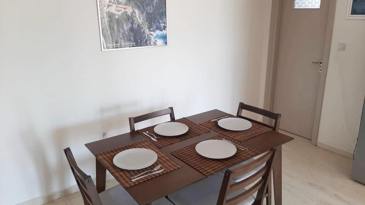 Tasias Apartments ليكسوري المظهر الخارجي الصورة